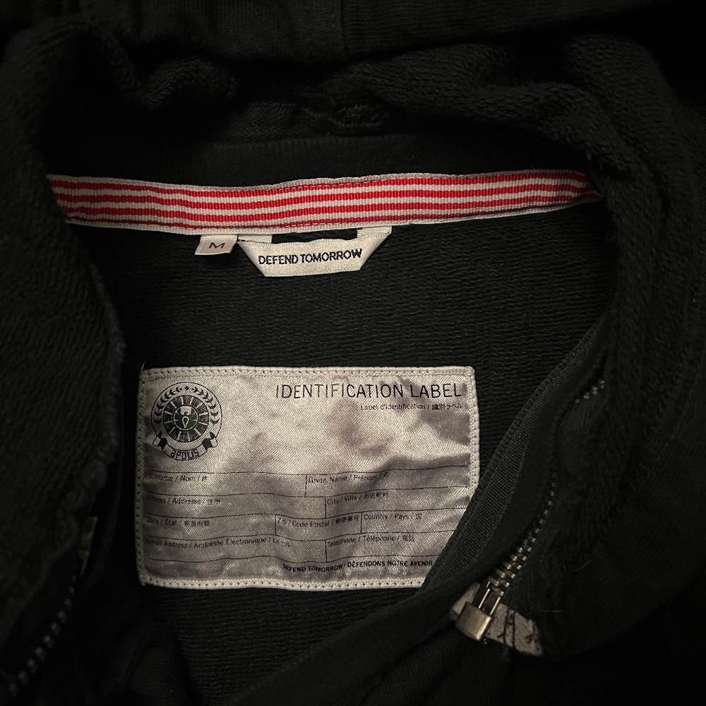 APOLIS 2007 "Activism Classic Trench Hood" Hoodie - Picture 6 of 11